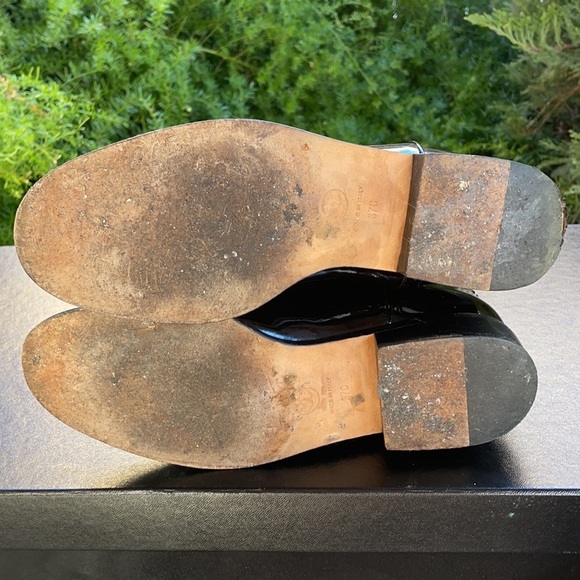 SOLD!!!! Authentic Chanel Interlocking CC Patent Leather Boots Size 37 C - Picture 15 of 15